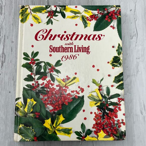 Vintage 80s Christmas With Southern Living 1986 Hardcover Book - Picture 1 of 6